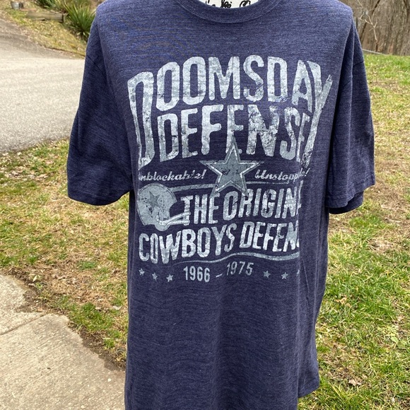 Cowboys team, apparel, gray, short sleeve, T-shirt, size extra large - Picture 1 of 6
